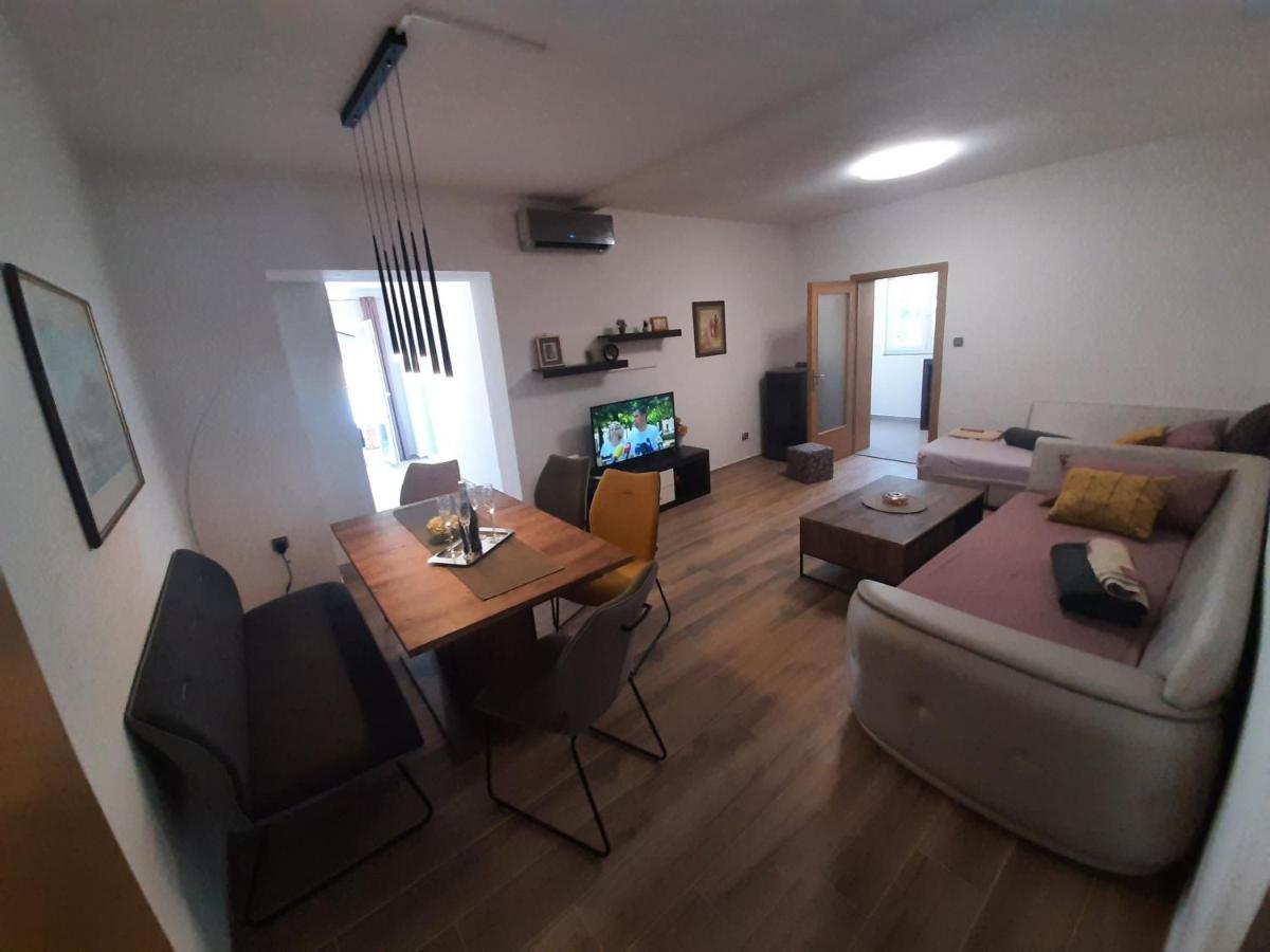 Apartments Borna Drage Ngoại thất bức ảnh